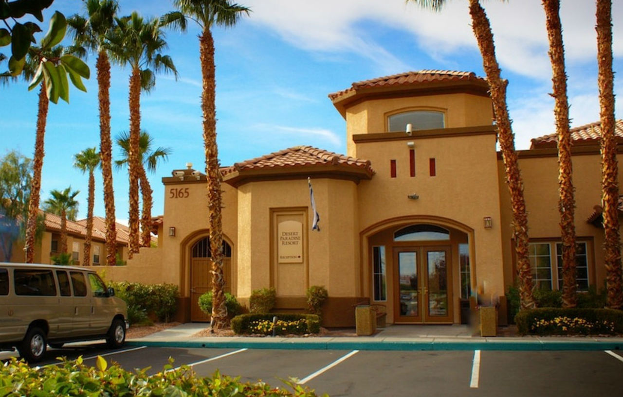 Desert Paradise Resort 3*